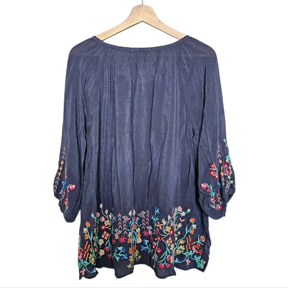 Johnny Was Graphite Sarah Scoop Neck Embroidered Georgette Top Blouse Boho SZ M - Picture 5 of 6